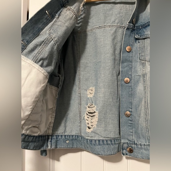 Distressed denim jacket - Picture 8 of 8